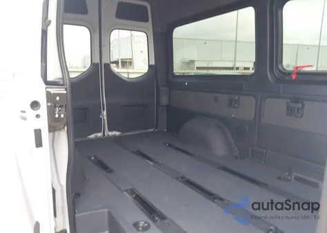 2025 Mercedes-Benz Sprinter 2500 Standard Roof 4-Cyl Diesel z USA, uszkodzony, nr VIN W1Z4KFHY0SP817625